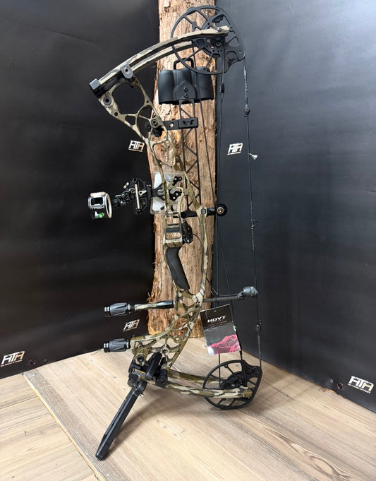Hoyt AX-2 29 Bottomland Bow Package