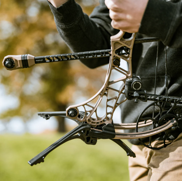 Mathews Engage EXO Limb Legs